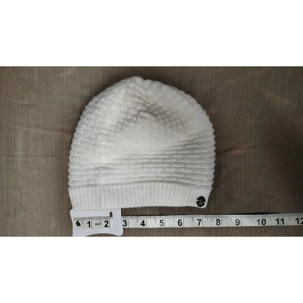 Spyder Girls Bitsy Rosie Kids White and‎ Floral Beanie